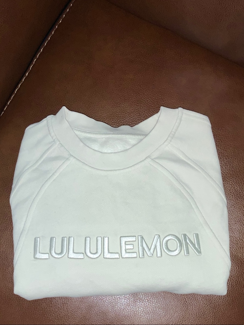 lululemon beige cropped crewneck sweatshirt VGUC